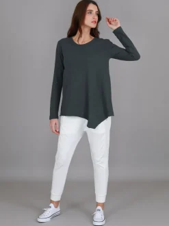 3rd Story Adelaide Asymmetrical Hem T Shirt< Long Sleeves