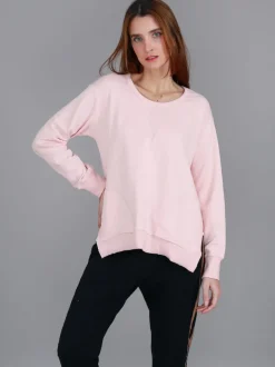 3rd Story April Front Pocket Sweatshirt< Sweatshirts|Sweatshirts