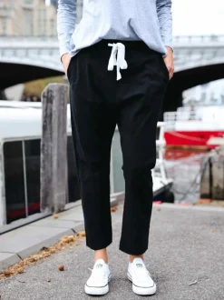 3rd Story Ariel Straight Leg Jogger Pants< Joggers