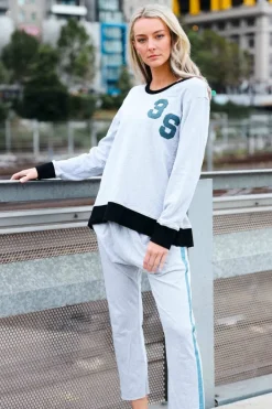 3rd Story Aubree Chenille Logo Sweatshirt< Sweatshirts|Sweatshirts