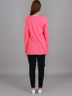 3rd Story Barwon V Neck T Shirt< Long Sleeves