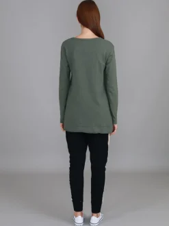 3rd Story Barwon V Neck T Shirt< Long Sleeves
