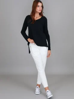 3rd Story Barwon V Neck T Shirt< Long Sleeves
