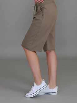 3rd Story Brumby Extra Long Shorts< Shorts
