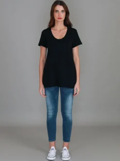 3rd Story Carla Scoop Neck T Shirt< Short Sleeves