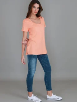 3rd Story Carla Scoop Neck T Shirt< Short Sleeves