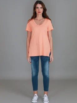 3rd Story Carla Scoop Neck T Shirt< Short Sleeves