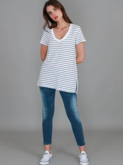 3rd Story Carla Scoop Neck T Shirt< Short Sleeves