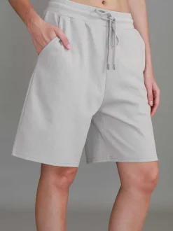 3rd Story Chadstone Long Shorts< Shorts