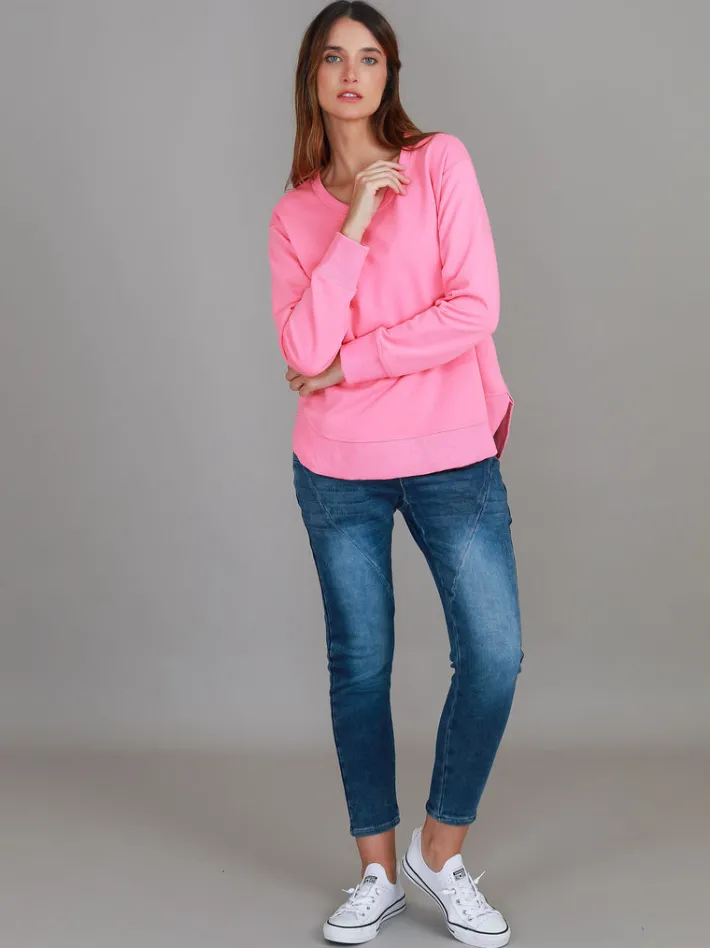 3rd Story Charlette Curve Hem Sweatshirt< Sweatshirts|Sweatshirts