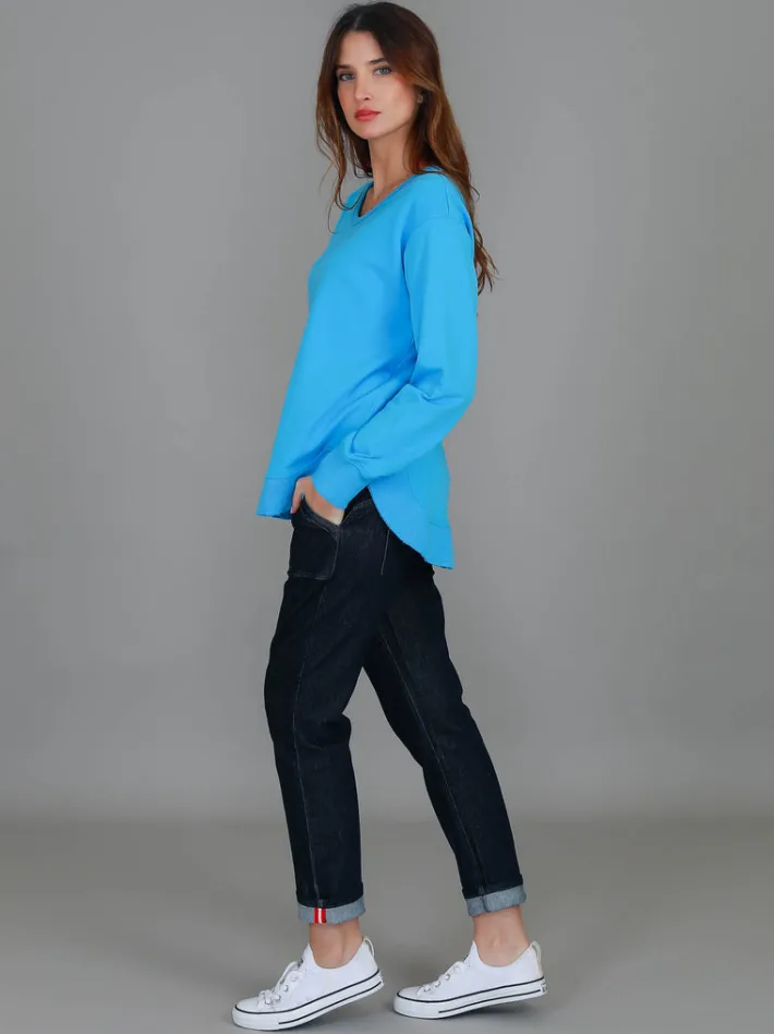 3rd Story Charlette Curve Hem Sweatshirt< Sweatshirts|Sweatshirts