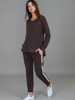3rd Story Charlette Curve Hem Sweatshirt< Sweatshirts|Sweatshirts