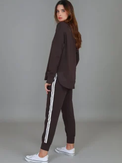 3rd Story Charlette Curve Hem Sweatshirt< Sweatshirts|Sweatshirts