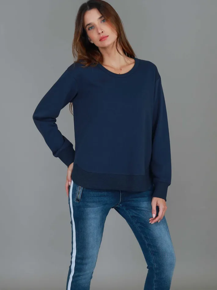 3rd Story Charlette Curve Hem Sweatshirt< Sweatshirts|Sweatshirts
