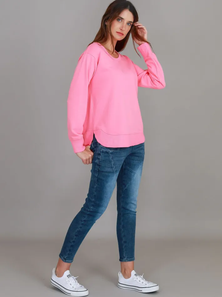 3rd Story Charlette Curve Hem Sweatshirt< Sweatshirts|Sweatshirts