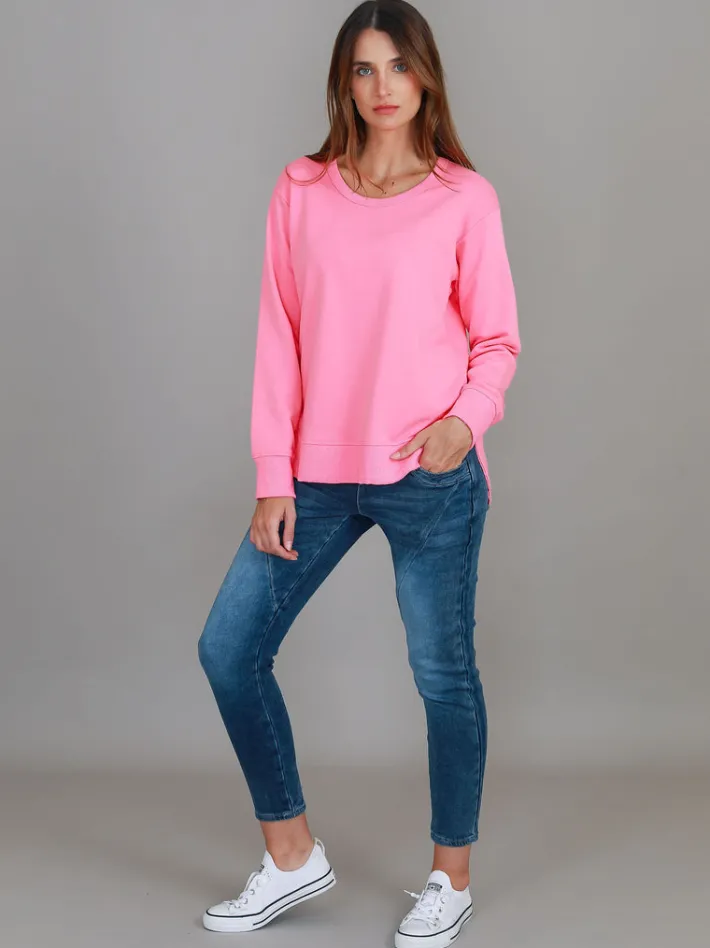 3rd Story Charlette Curve Hem Sweatshirt< Sweatshirts|Sweatshirts