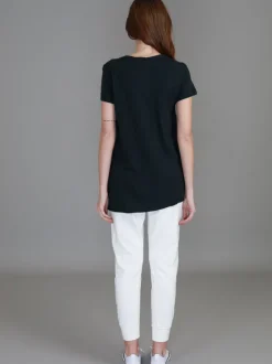 3rd Story Chelsea Short Sleeve Essentials T Shirt< Short Sleeves