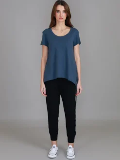 3rd Story Chelsea Short Sleeve Essentials T Shirt< Short Sleeves