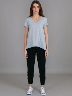 3rd Story Chelsea Short Sleeve Essentials T Shirt< Short Sleeves