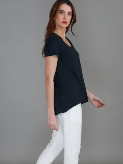 3rd Story Chelsea Short Sleeve Essentials T Shirt< Short Sleeves