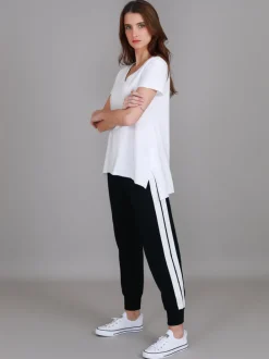 3rd Story Chelsea Short Sleeve Essentials T Shirt< Short Sleeves