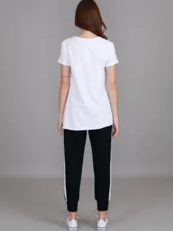 3rd Story Chelsea Short Sleeve Essentials T Shirt< Short Sleeves