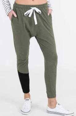 3rd Story Cindy Jogger Pants< Joggers