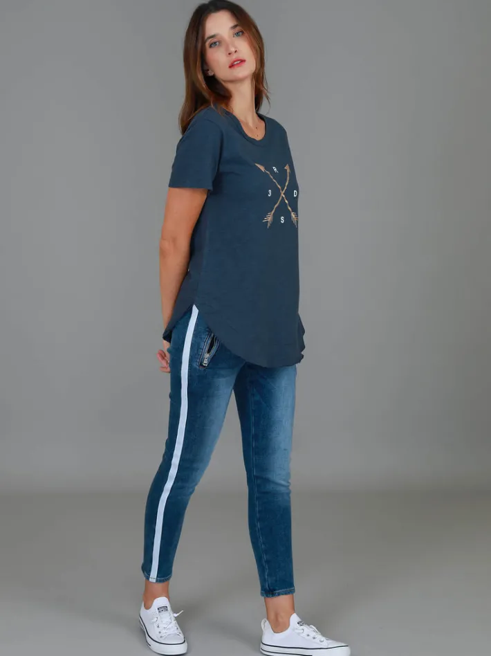 3rd Story Cooma Arrow Graphic T Shirt< Short Sleeves