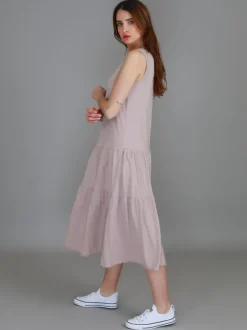 3rd Story Ella Tiered Midi Dress< Sleeveless Dress