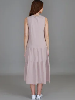 3rd Story Ella Tiered Midi Dress< Sleeveless Dress