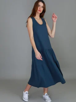 3rd Story Ella Tiered Midi Dress< Sleeveless Dress