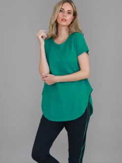 3rd Story Elwood Curved Hem T Shirt< Short Sleeves
