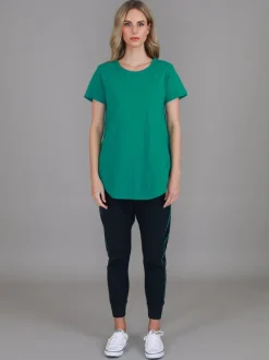 3rd Story Elwood Curved Hem T Shirt< Short Sleeves