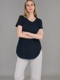 3rd Story Elwood Curved Hem T Shirt< Short Sleeves