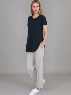 3rd Story Elwood Curved Hem T Shirt< Short Sleeves