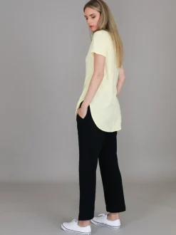 3rd Story Elwood Curved Hem T Shirt< Short Sleeves
