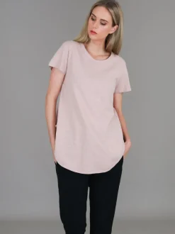 3rd Story Elwood Curved Hem T Shirt< Short Sleeves