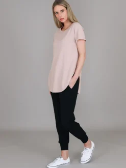 3rd Story Elwood Curved Hem T Shirt< Short Sleeves