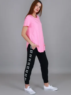 3rd Story Elwood Curved Hem T Shirt< Short Sleeves