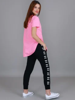 3rd Story Elwood Curved Hem T Shirt< Short Sleeves