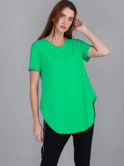 3rd Story Elwood Curved Hem T Shirt< Short Sleeves