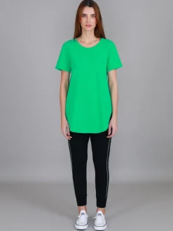 3rd Story Elwood Curved Hem T Shirt< Short Sleeves