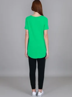 3rd Story Elwood Curved Hem T Shirt< Short Sleeves