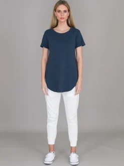 3rd Story Elwood Curved Hem T Shirt< Short Sleeves