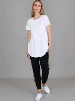 3rd Story Elwood Curved Hem T Shirt< Short Sleeves