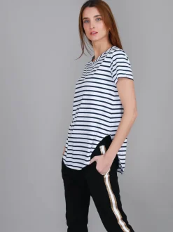 3rd Story Elwood Curved Hem T Shirt< Short Sleeves