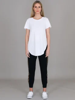 3rd Story Elwood Curved Hem T Shirt< Short Sleeves