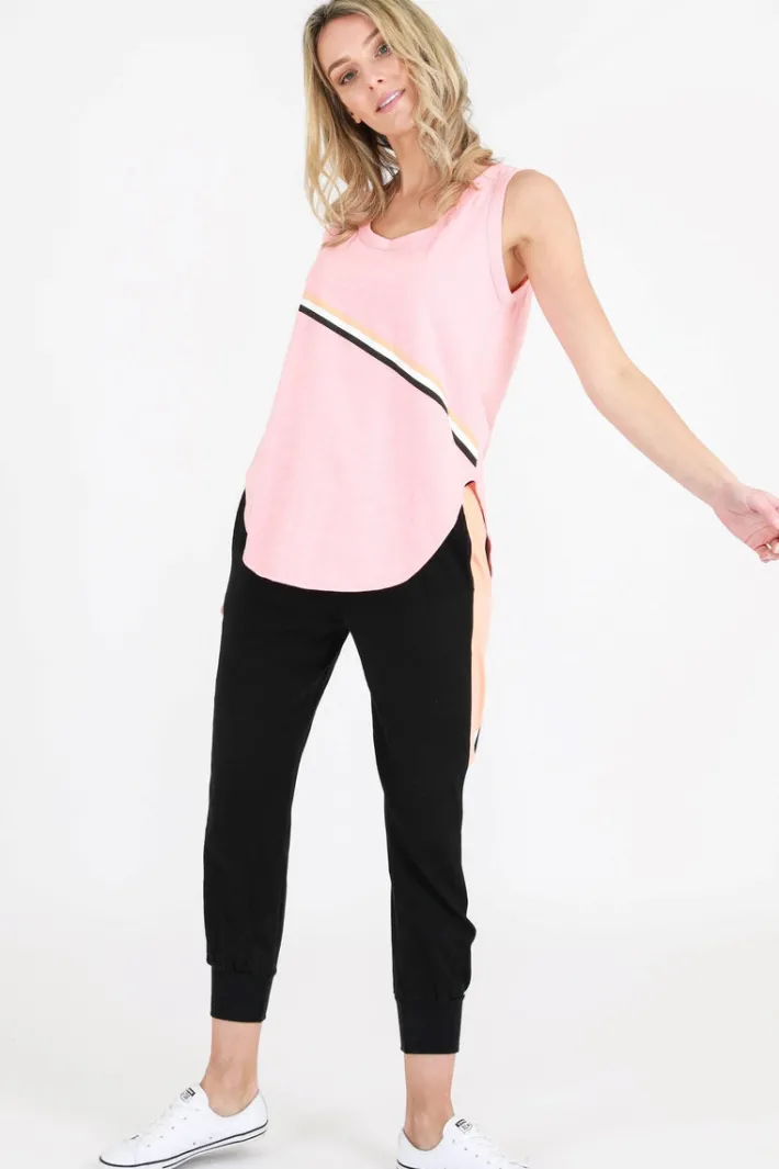 3rd Story Emma Diagonal Print Tank Top< Tanks