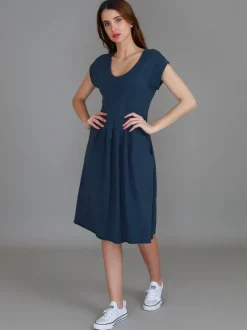 3rd Story Evelyn Midi Dress with Pockets< Short Sleeve Dress