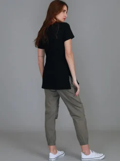 3rd Story Frankie V Neck T Shirt< Short Sleeves